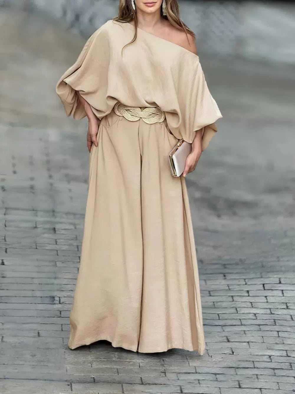 Off-shoulder lantern sleeve loose top and trousers set