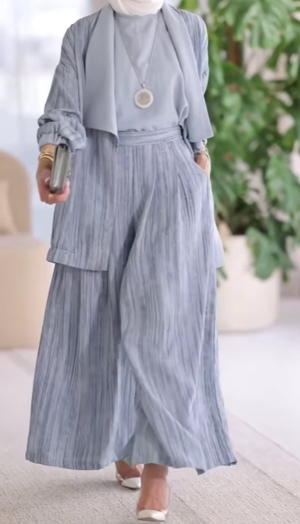 Lapel vertical striped casual three-piece set