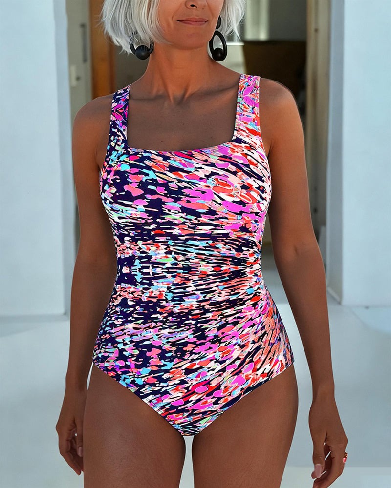 Elina – Shaping Swimsuit with Elegant Print