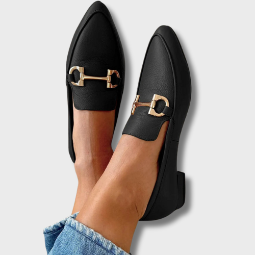 Vera™ | Chic Black Moccasins