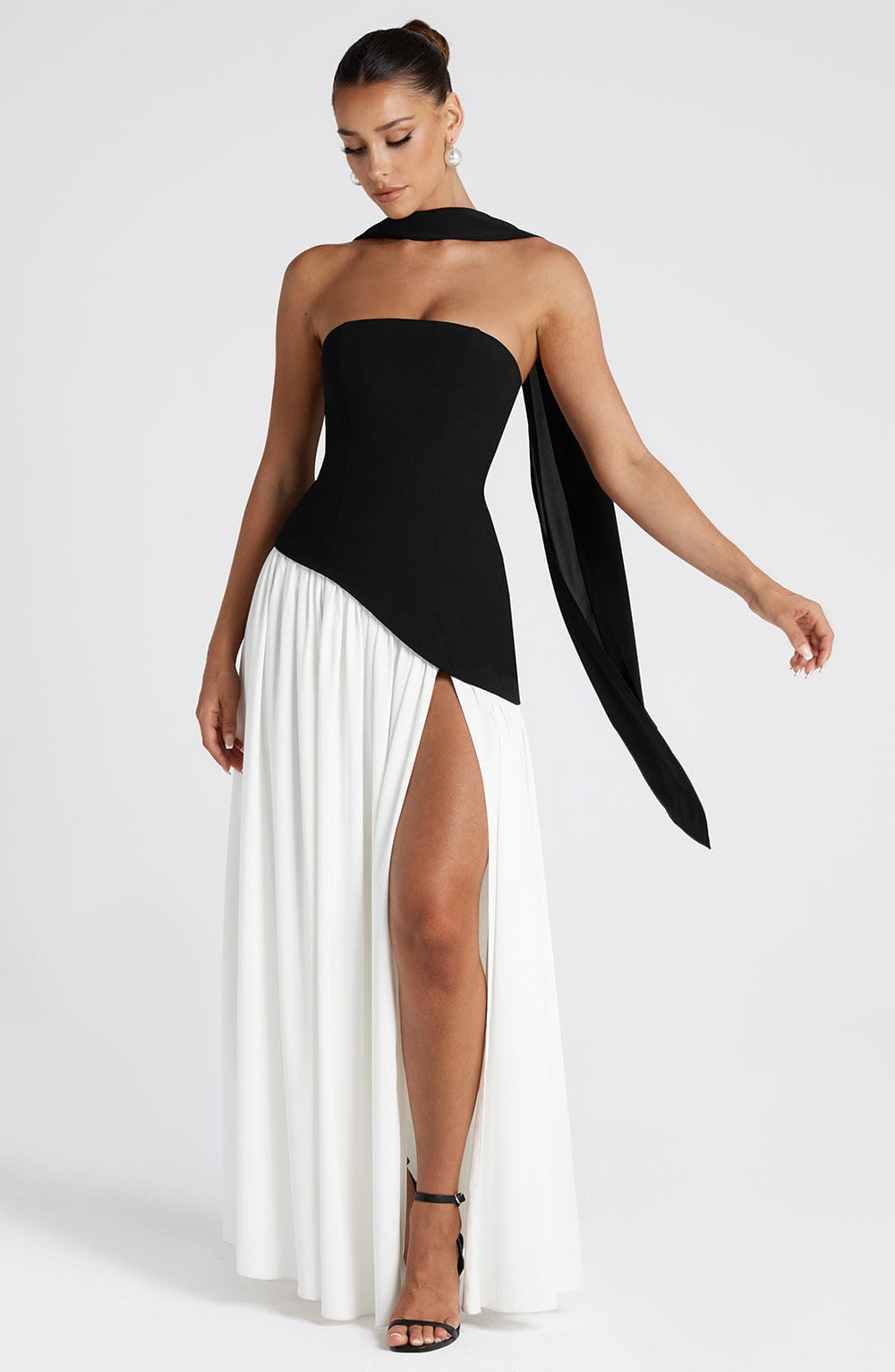 Muse™ | Chic Slit Maxi Dress